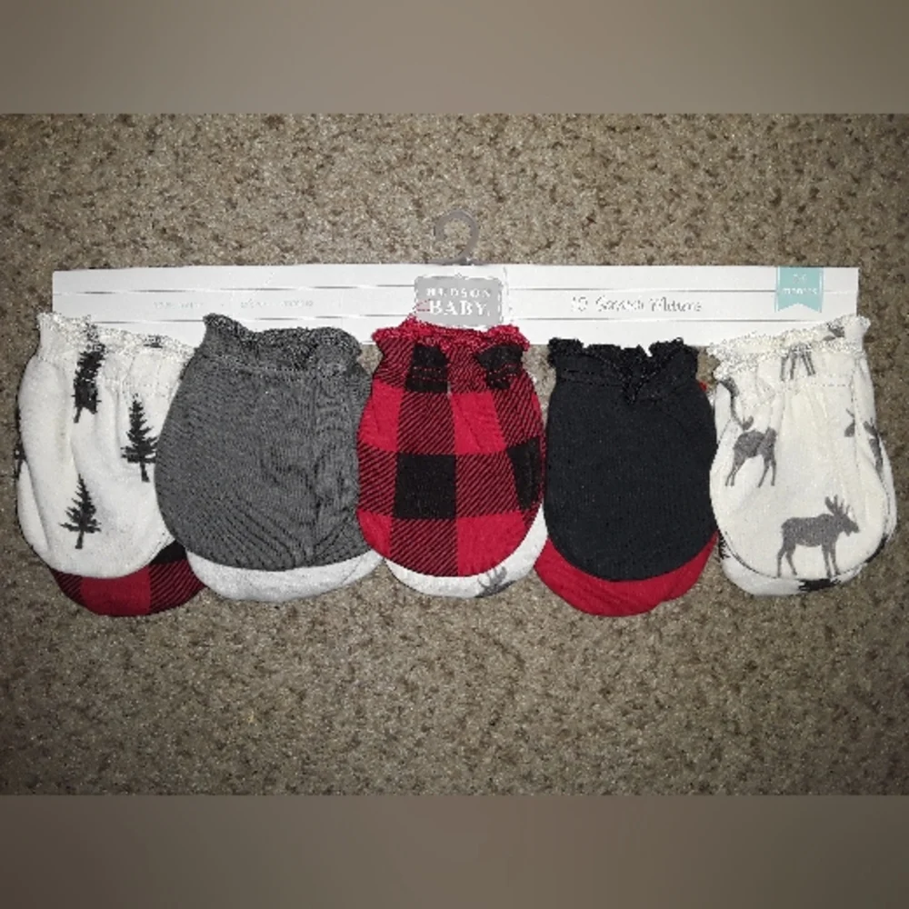 New Baby Scratch Mittens